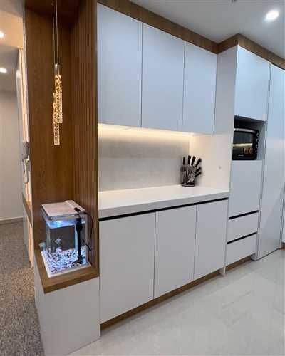 طراحی و اجرا کابینت سفید مات و گردویی با مستر دکورچی